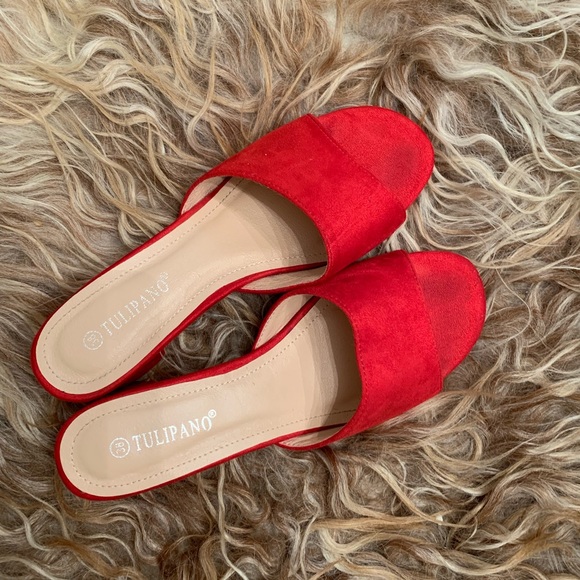 Red slides with small block heel - Picture 2 of 2